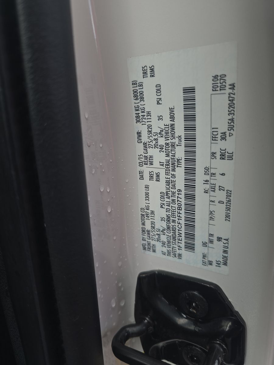 2015 Ford F-150 Platinum RWD