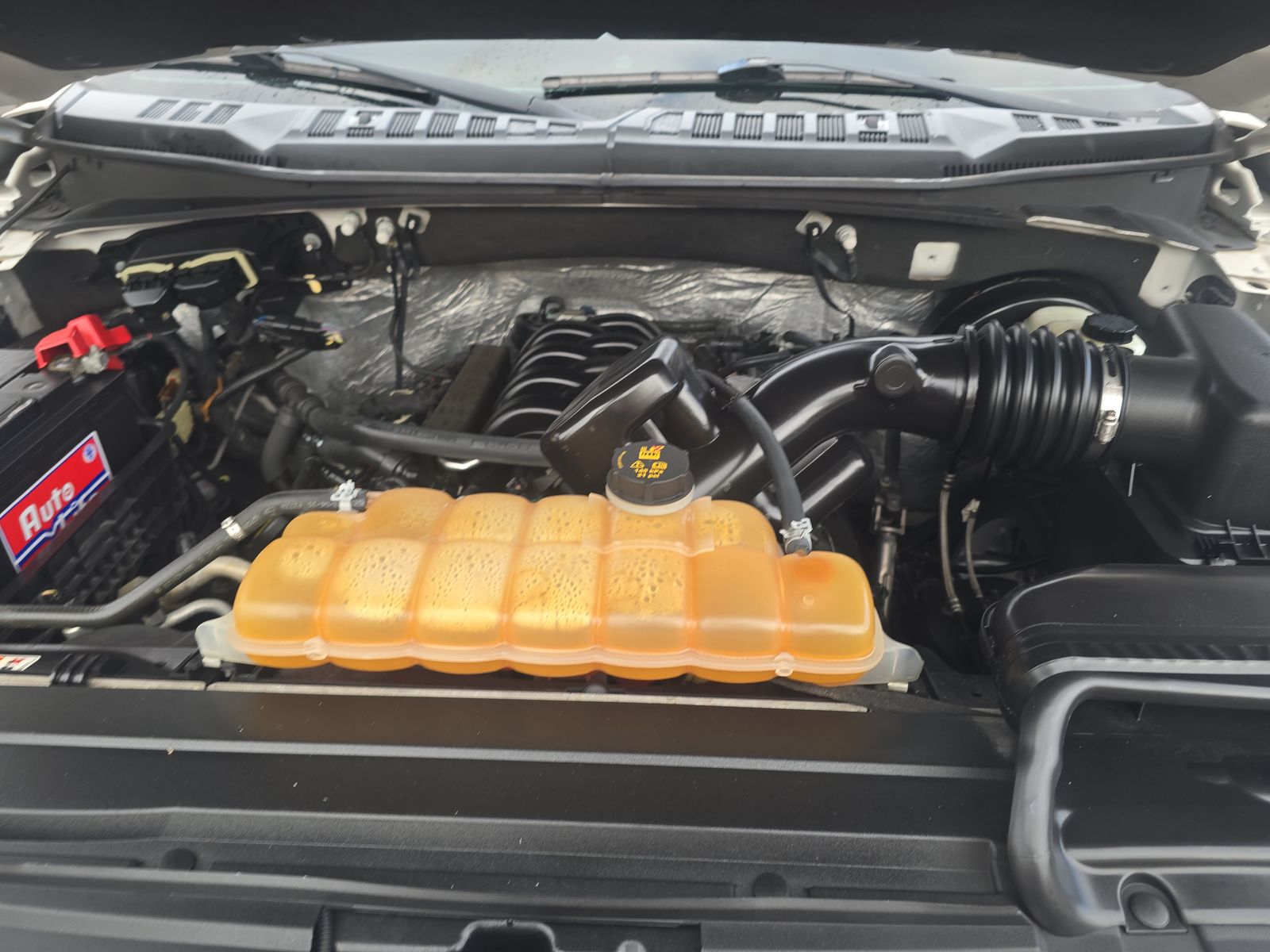 2015 Ford F-150 Platinum RWD