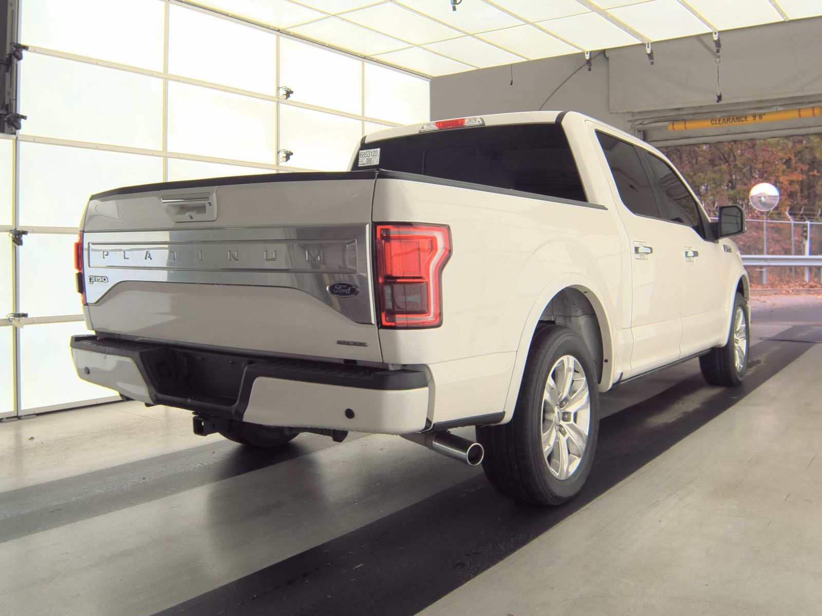 2015 Ford F-150 Platinum RWD