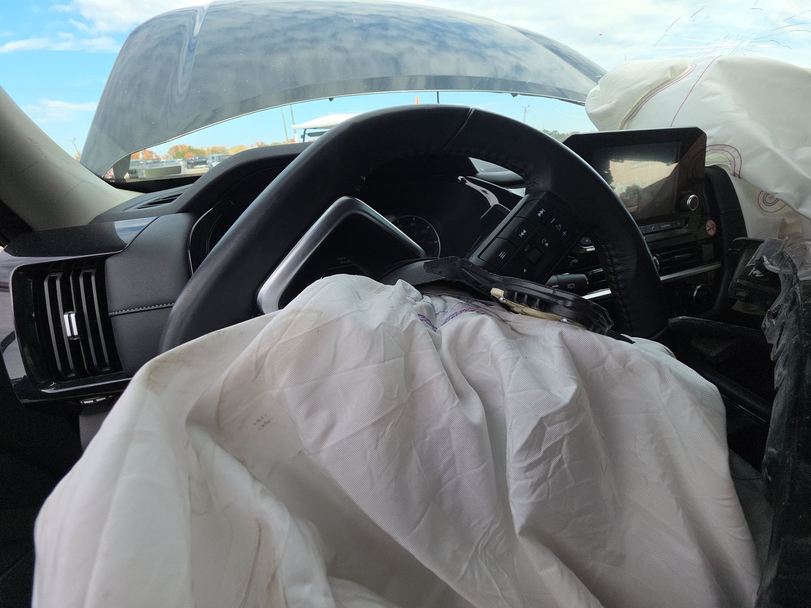 2024 Nissan Pathfinder SV AWD