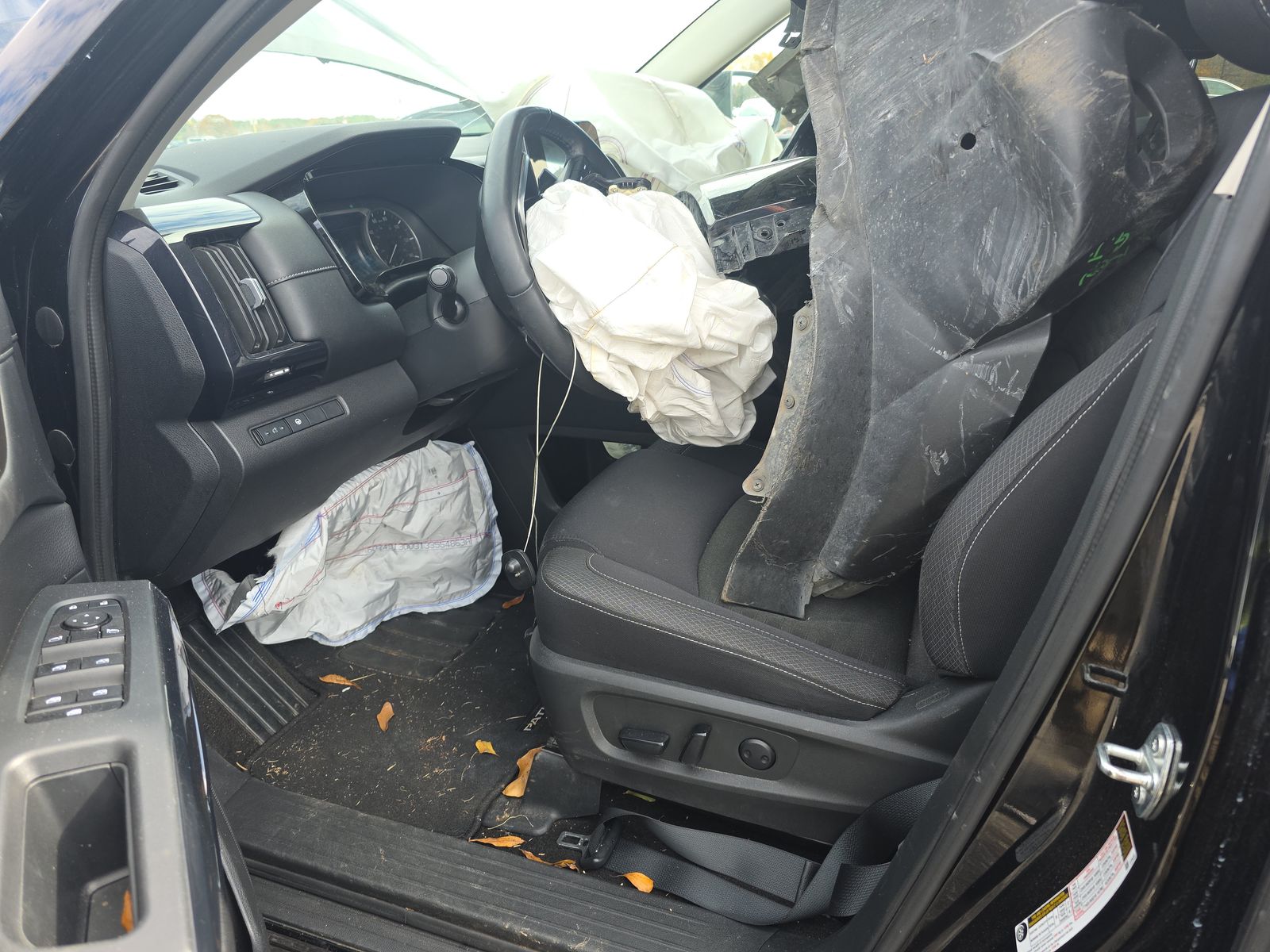 2024 Nissan Pathfinder SV AWD