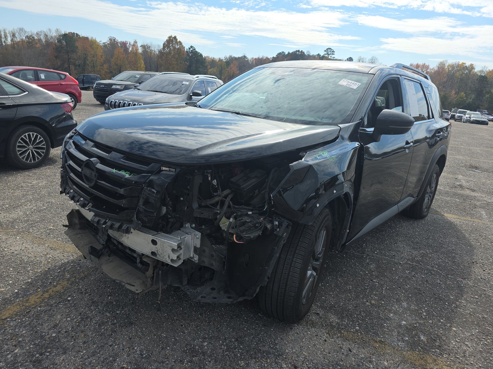 2024 Nissan Pathfinder SV AWD