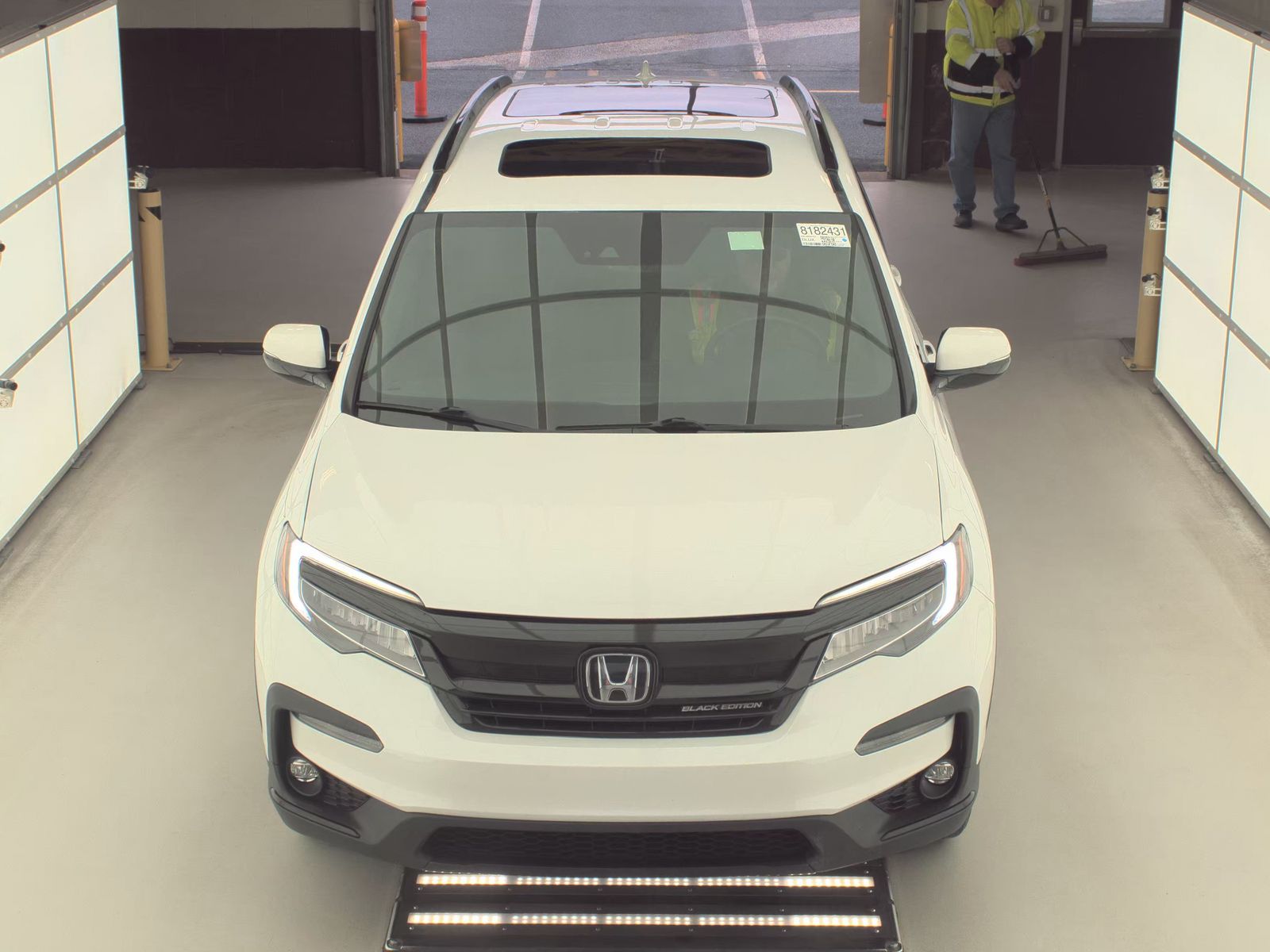 2022 Honda Pilot Black Edition AWD