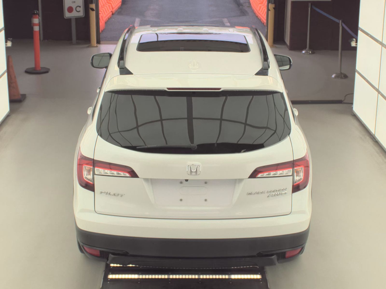 2022 Honda Pilot Black Edition AWD