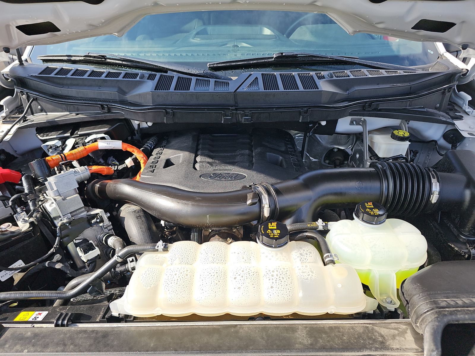 2023 Ford F-150 Hybrid XLT AWD