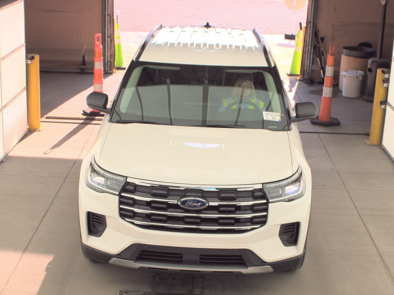 2025 Ford Explorer Active RWD
