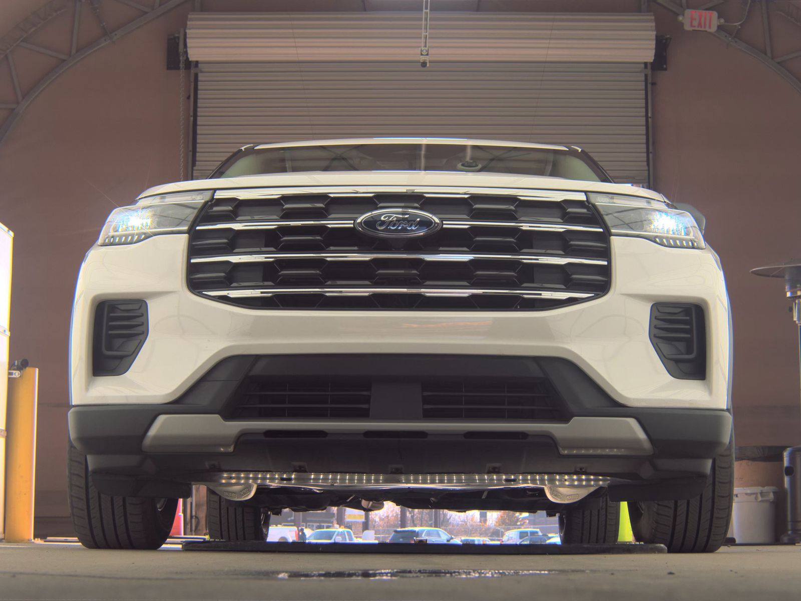 2025 Ford Explorer Active RWD