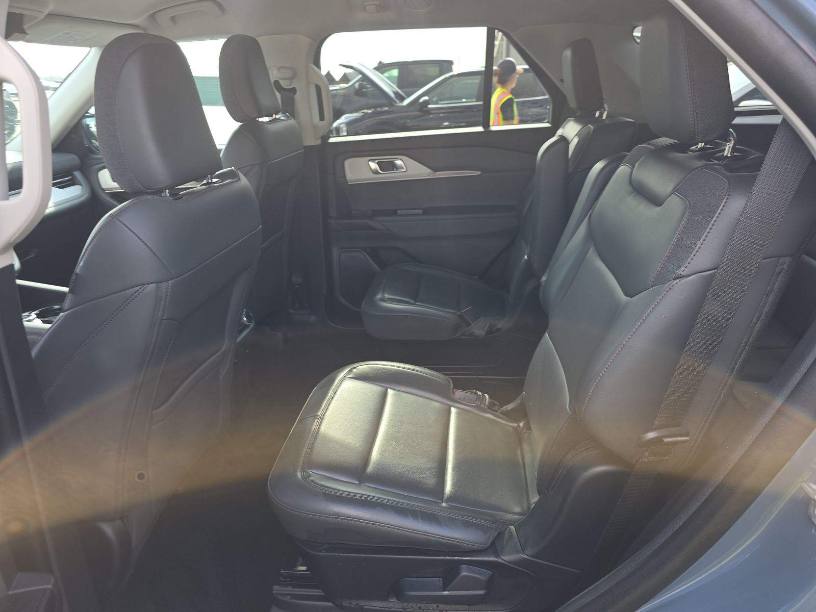 2025 Ford Explorer Active AWD