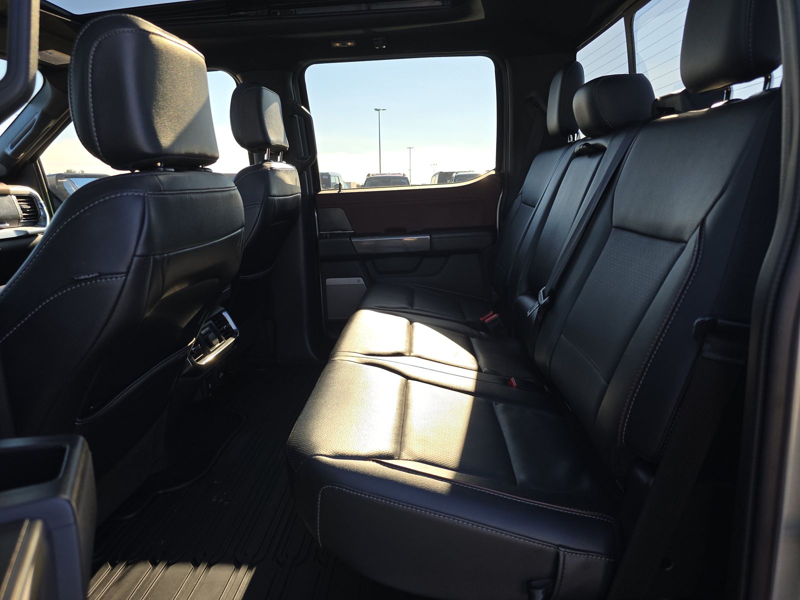 2023 Ford F-150 Lariat AWD