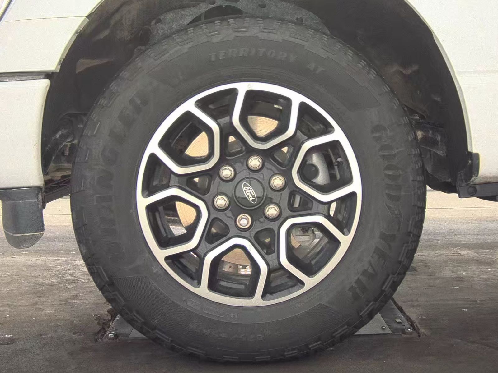 2023 Ford F-150 Hybrid XLT AWD