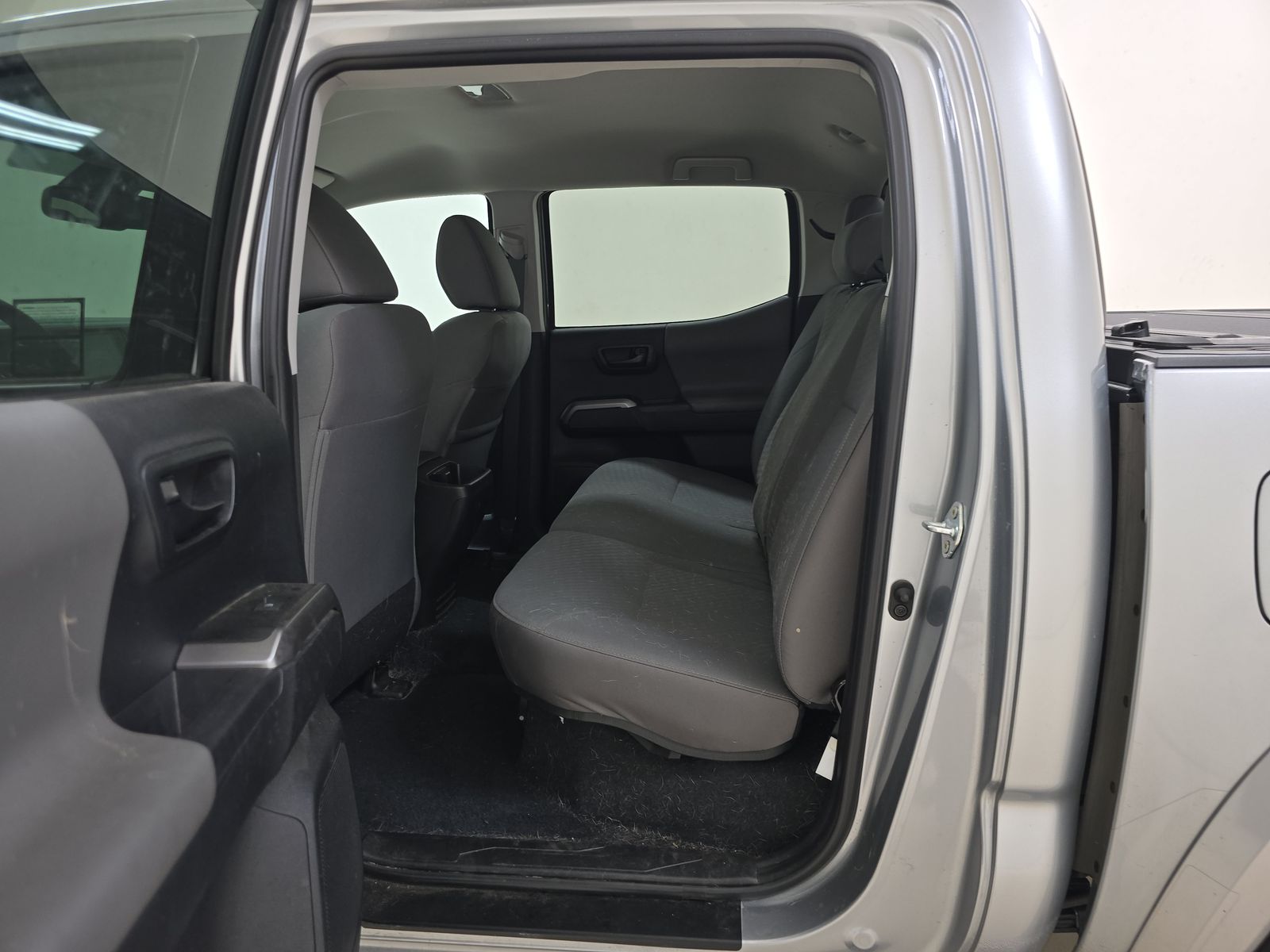 2023 Toyota Tacoma SR5 AWD