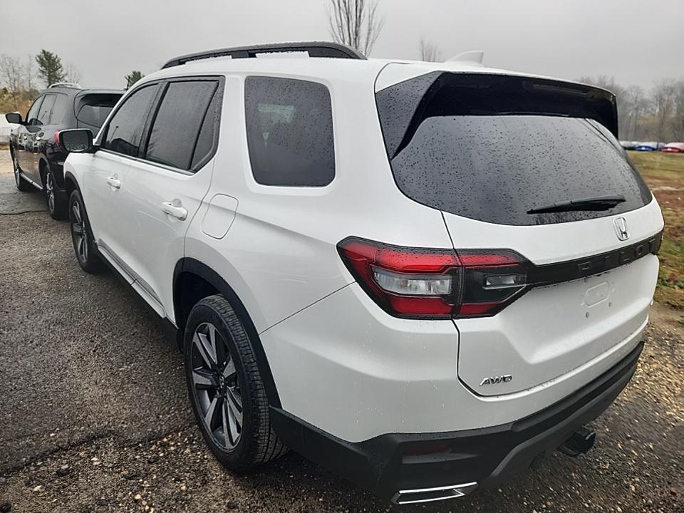 2023 Honda Pilot Elite AWD