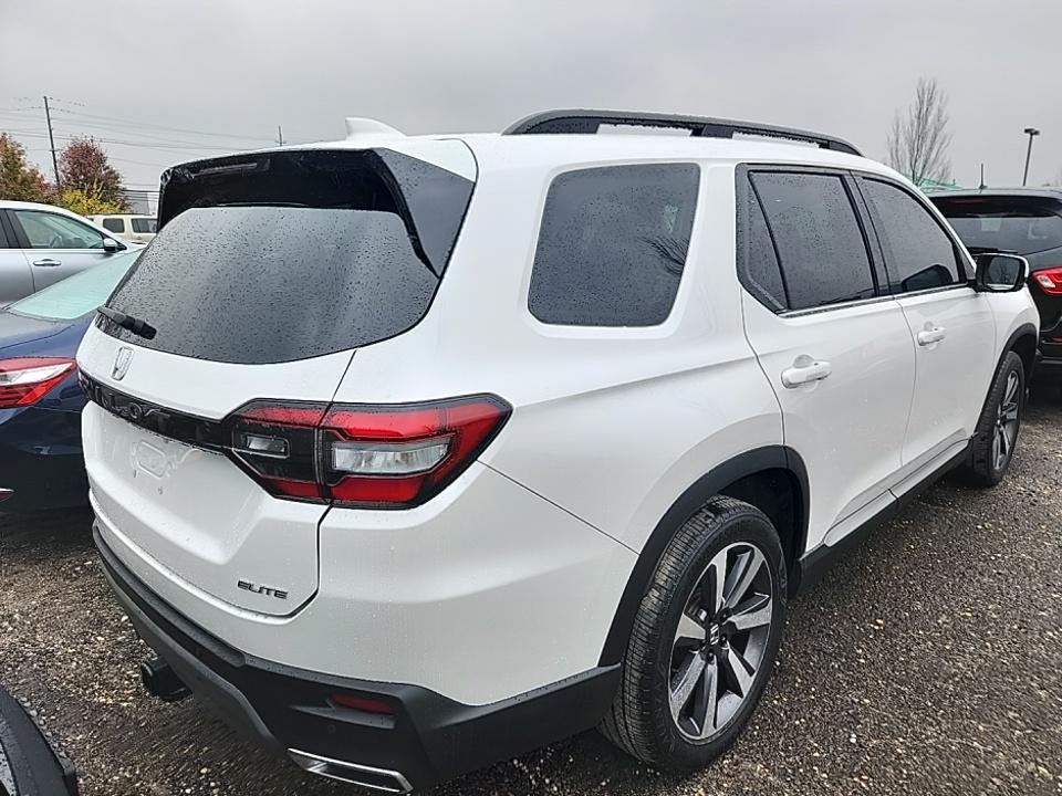 2023 Honda Pilot Elite AWD