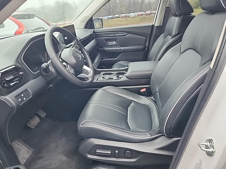 2023 Honda Pilot Elite AWD