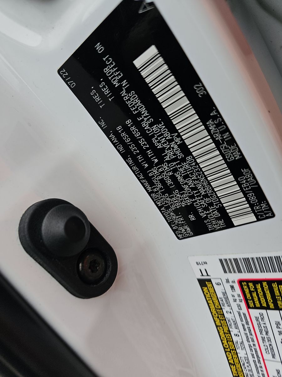 2022 Toyota Highlander XLE AWD