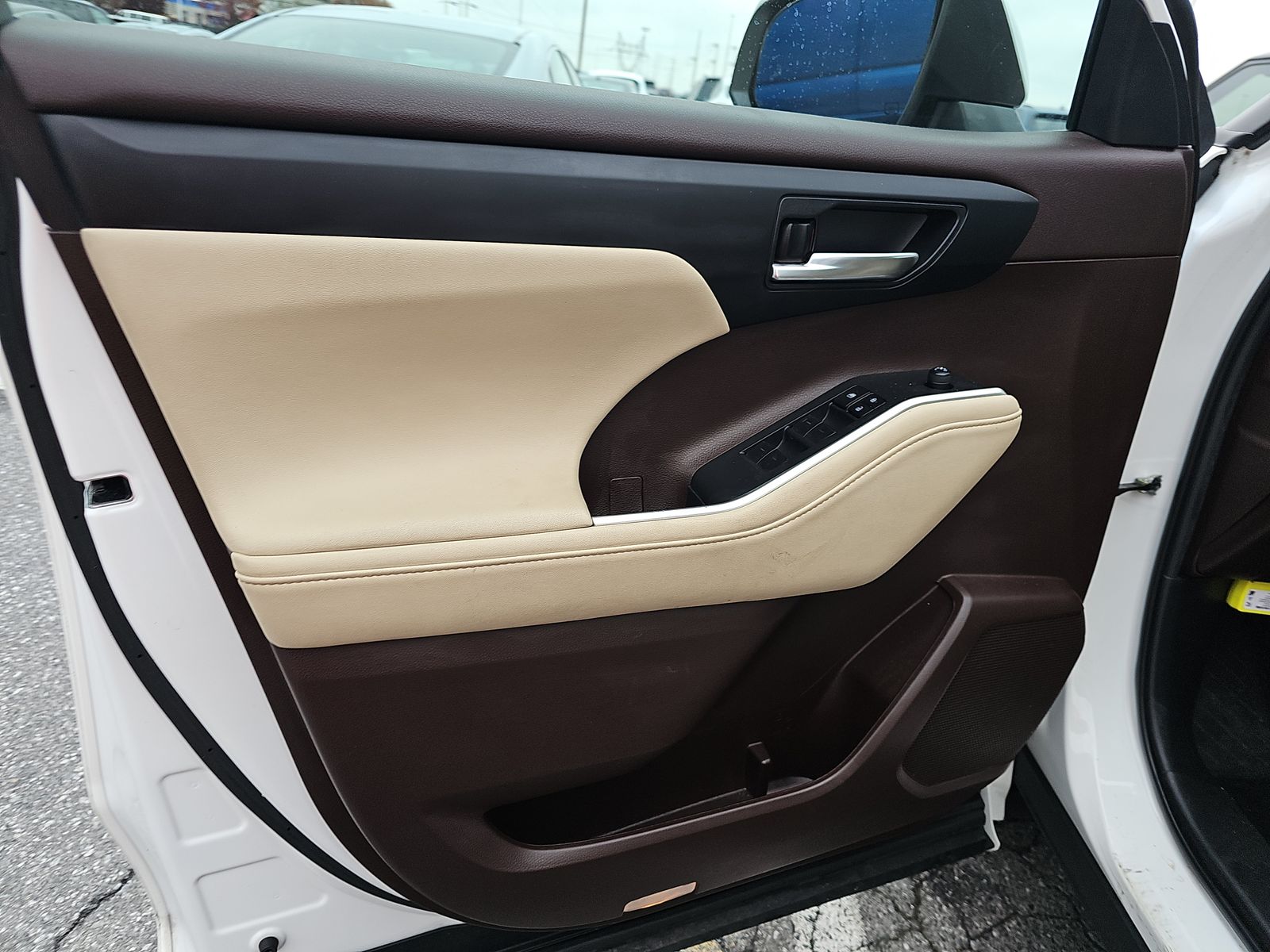 2022 Toyota Highlander XLE AWD