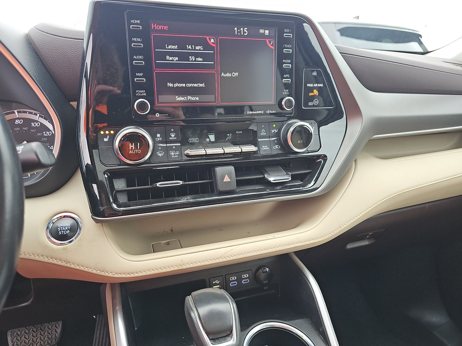 2022 Toyota Highlander XLE AWD