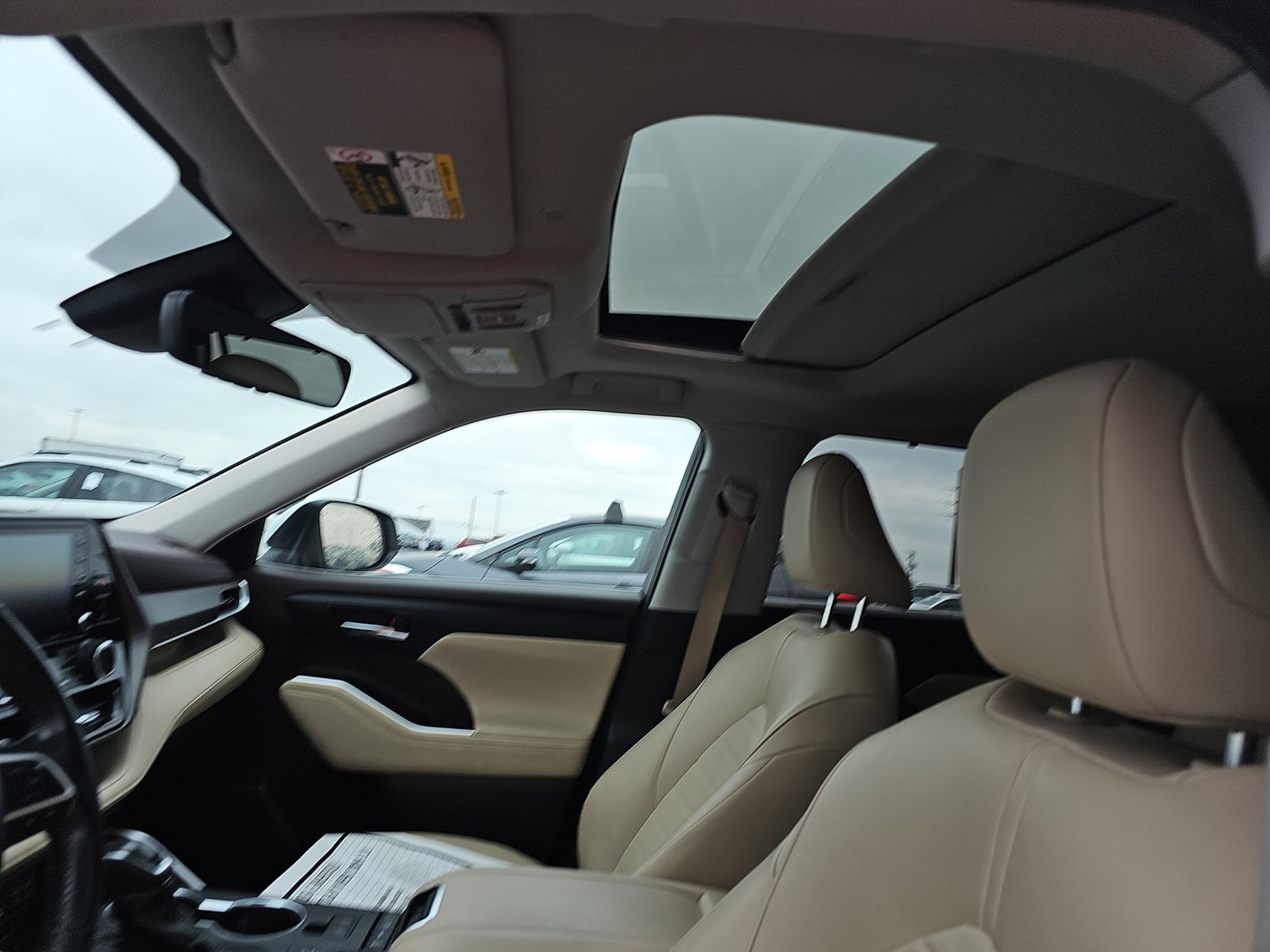 2022 Toyota Highlander XLE AWD