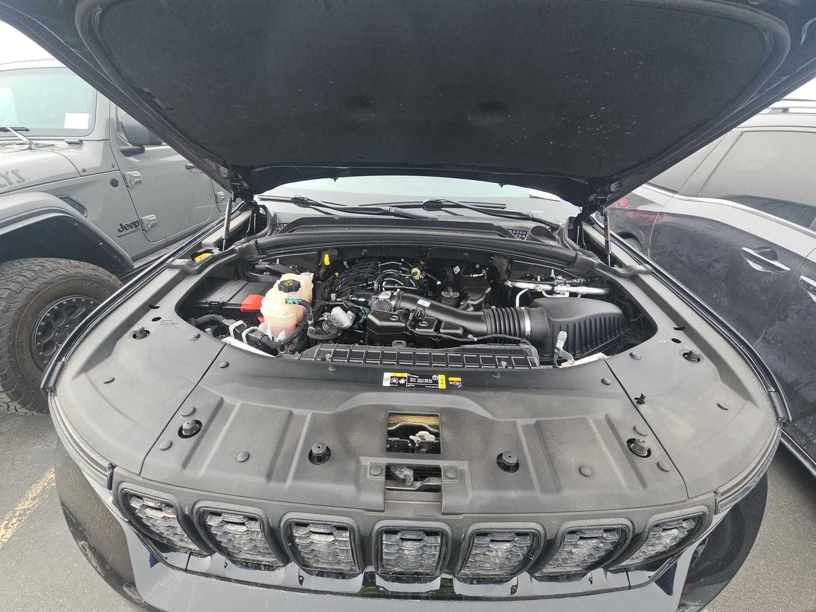 2023 Jeep Grand Cherokee Limited AWD