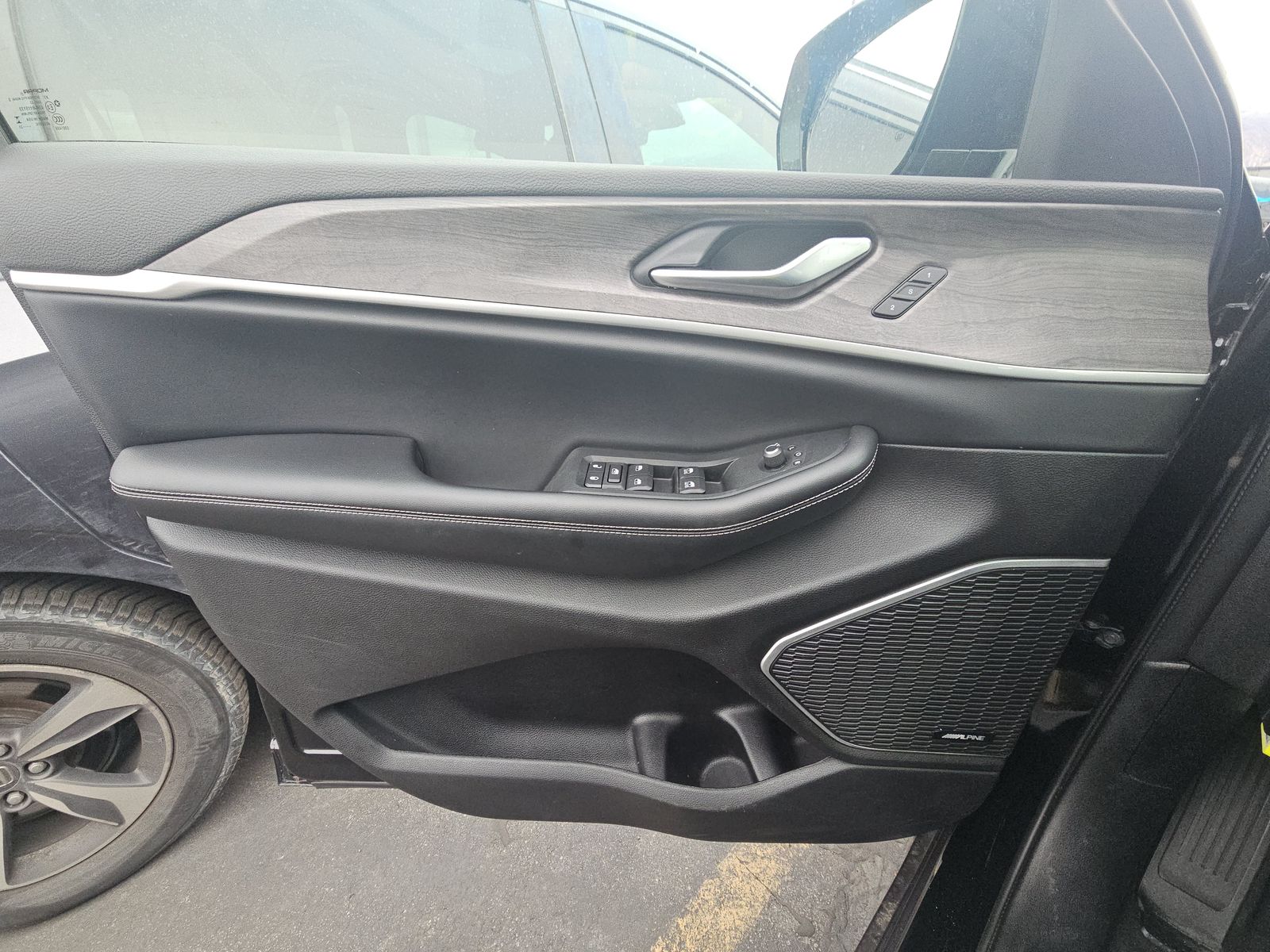 2023 Jeep Grand Cherokee Limited AWD