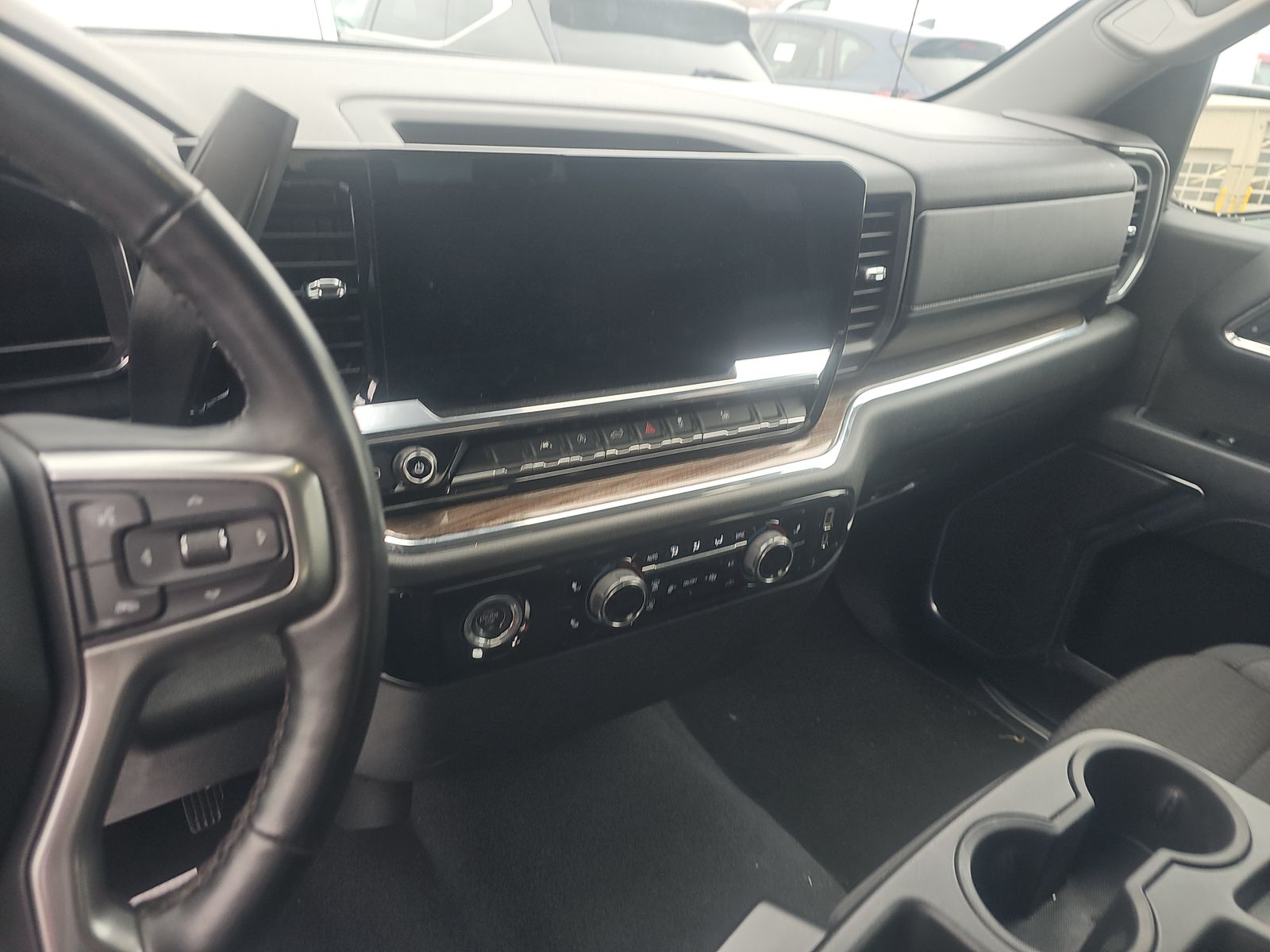 2024 Chevrolet Silverado 1500 LT AWD