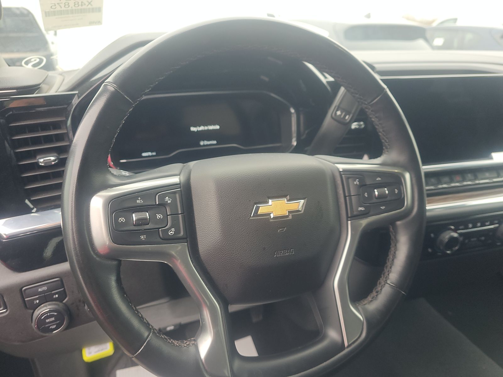 2024 Chevrolet Silverado 1500 LT AWD