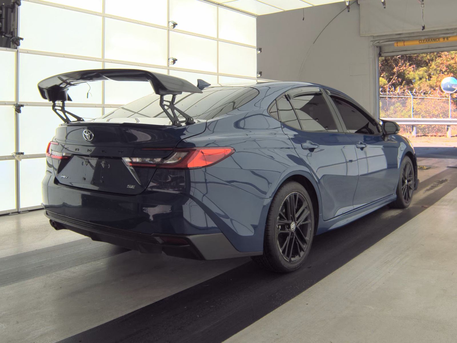 2025 Toyota Camry SE FWD