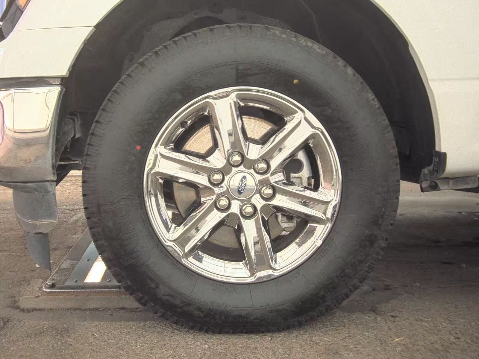 2024 Ford F-150 XLT AWD