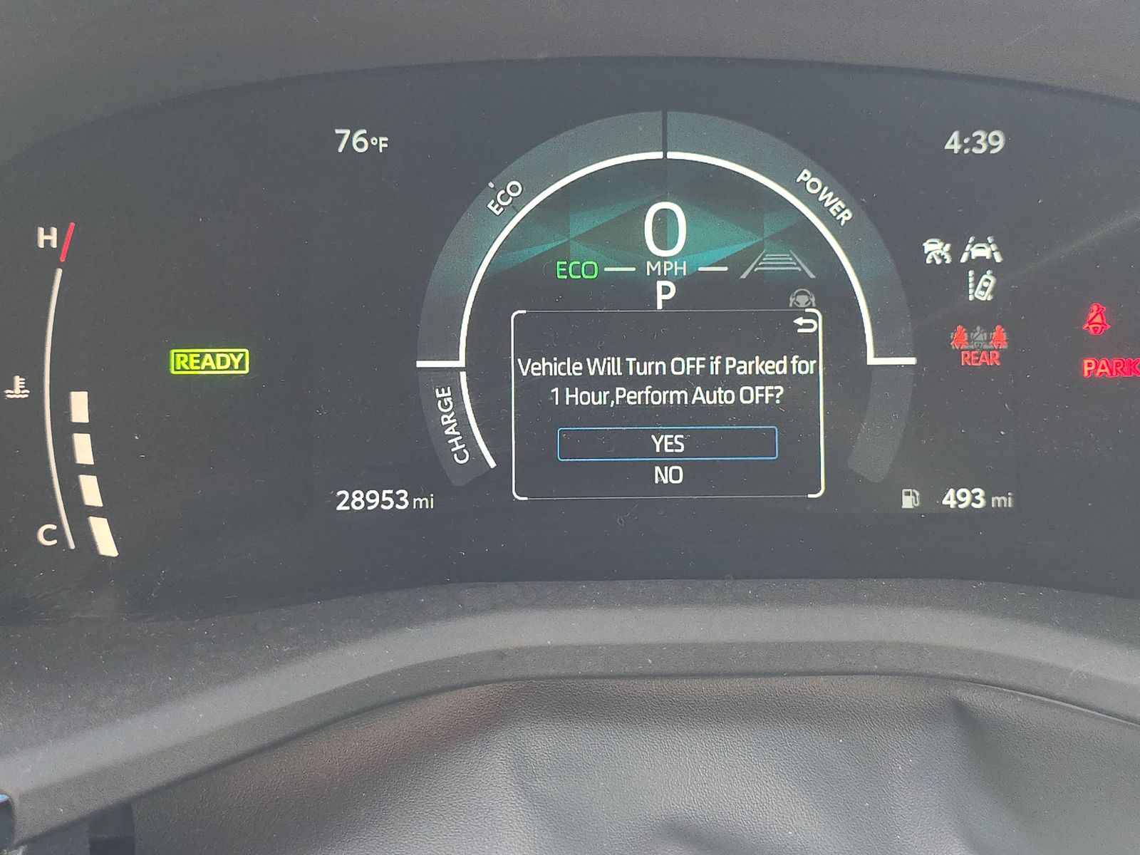 2025 Toyota Camry LE FWD