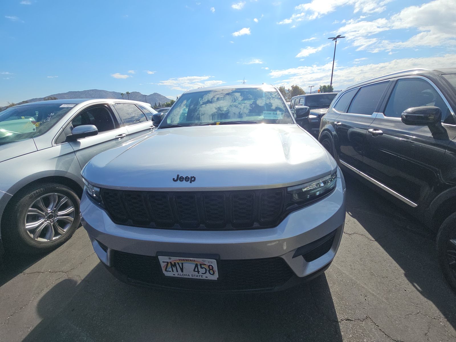 2023 Jeep Grand Cherokee Altitude AWD