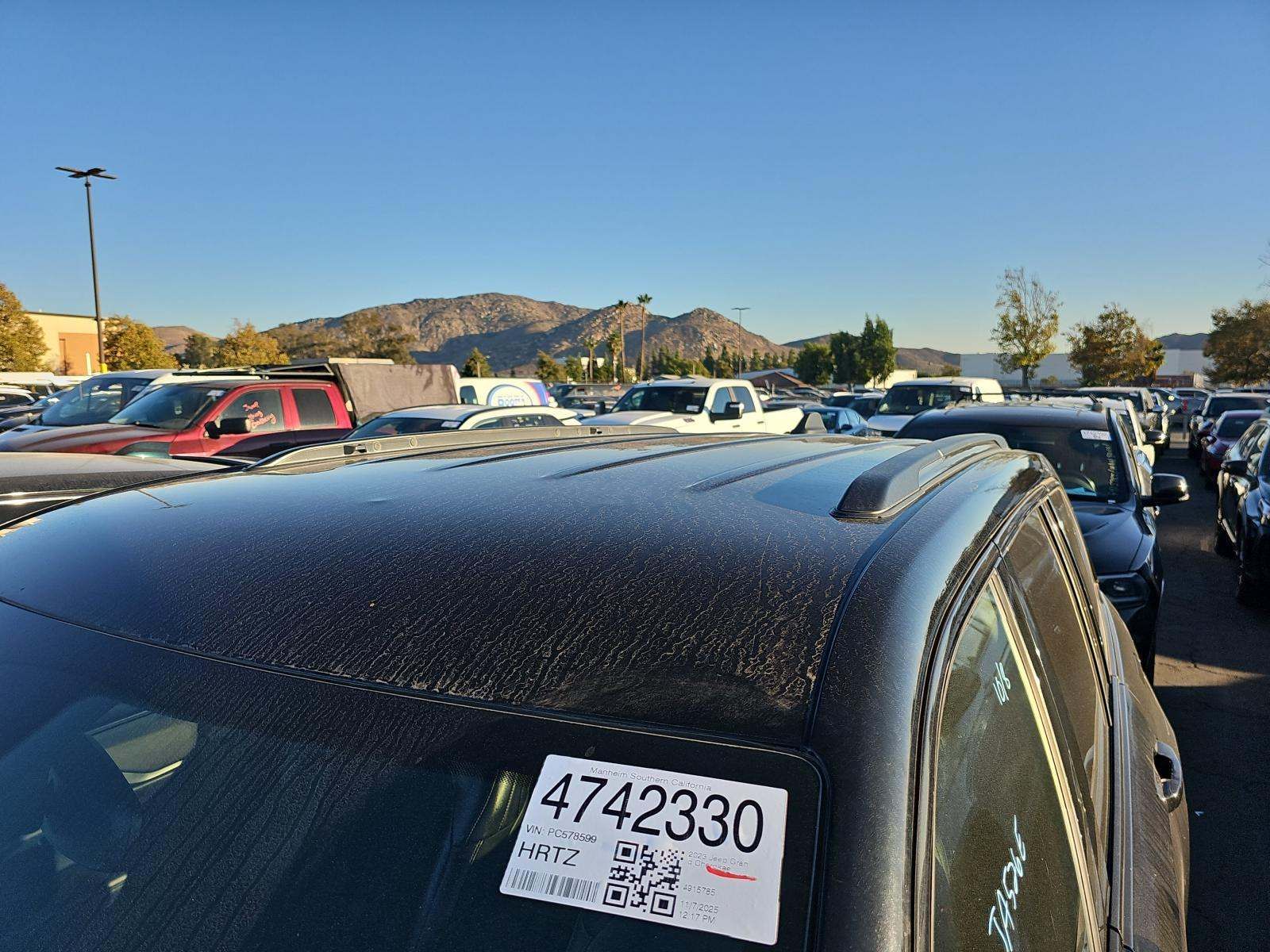 2023 Jeep Grand Cherokee Altitude AWD