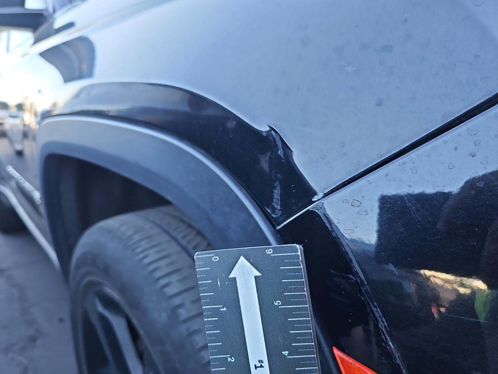 2023 Jeep Grand Cherokee Altitude AWD