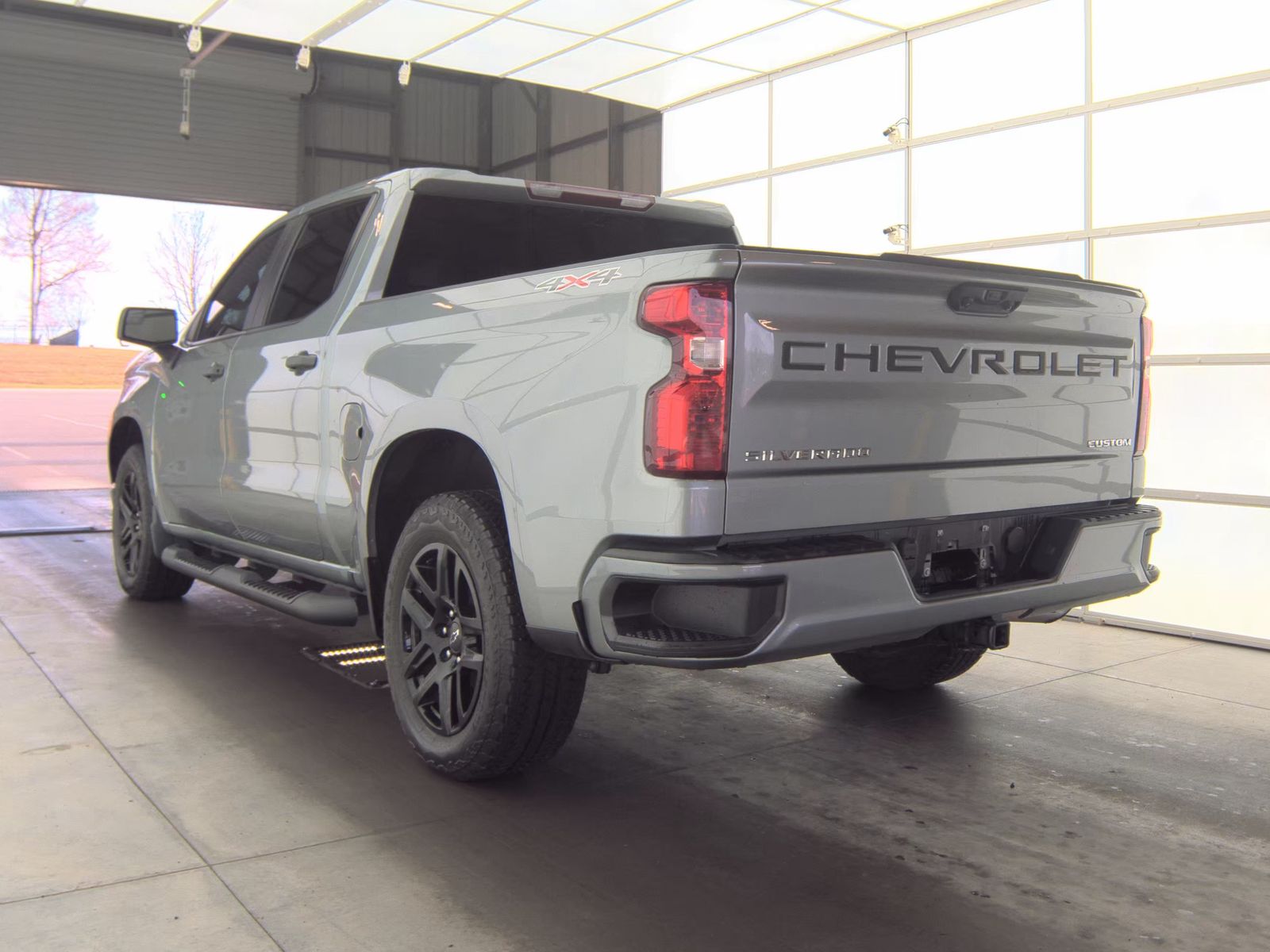 2023 Chevrolet Silverado 1500 Custom AWD