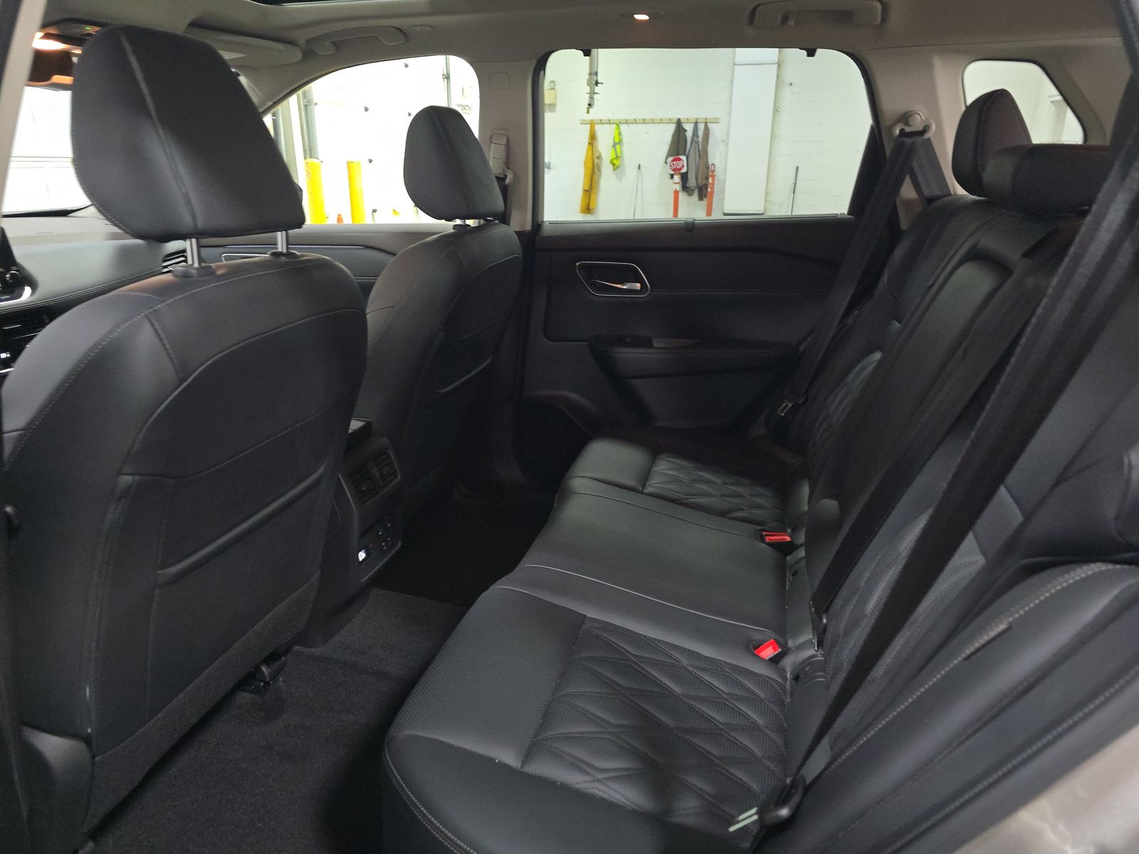 2023 Nissan Rogue Platinum AWD