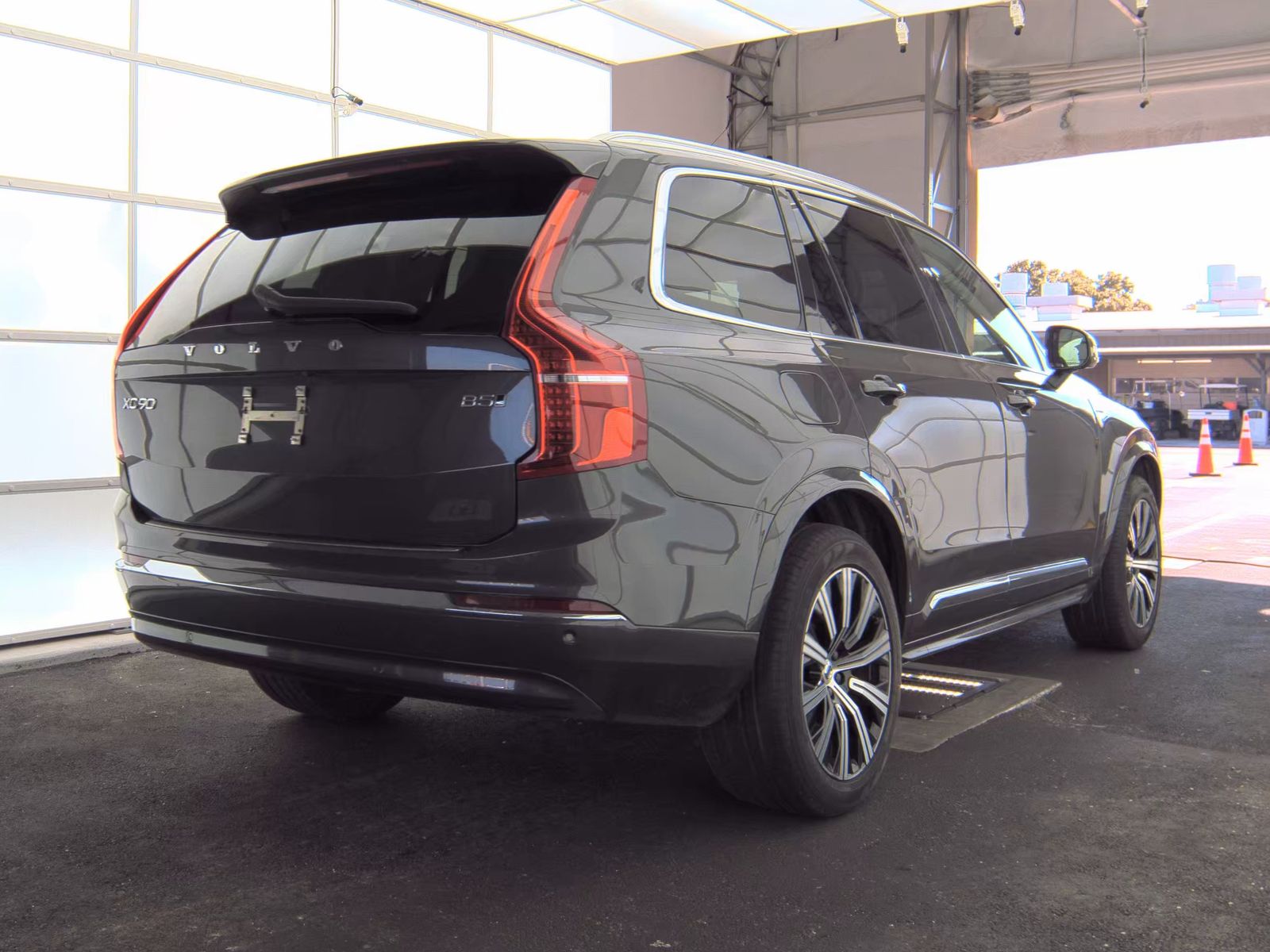 2024 Volvo XC90 B5 Core AWD