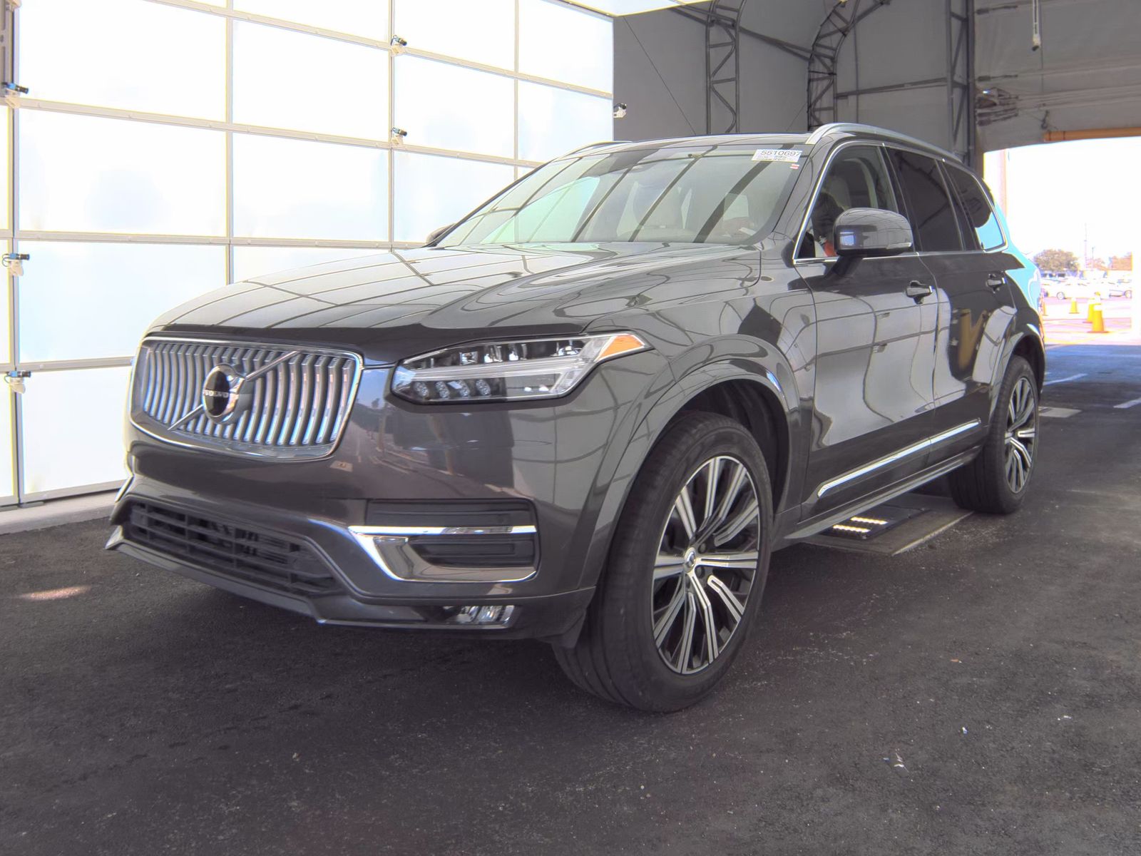 2024 Volvo XC90 B5 Core AWD