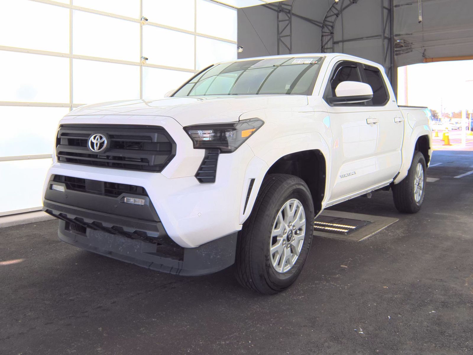 2024 Toyota Tacoma SR5 RWD