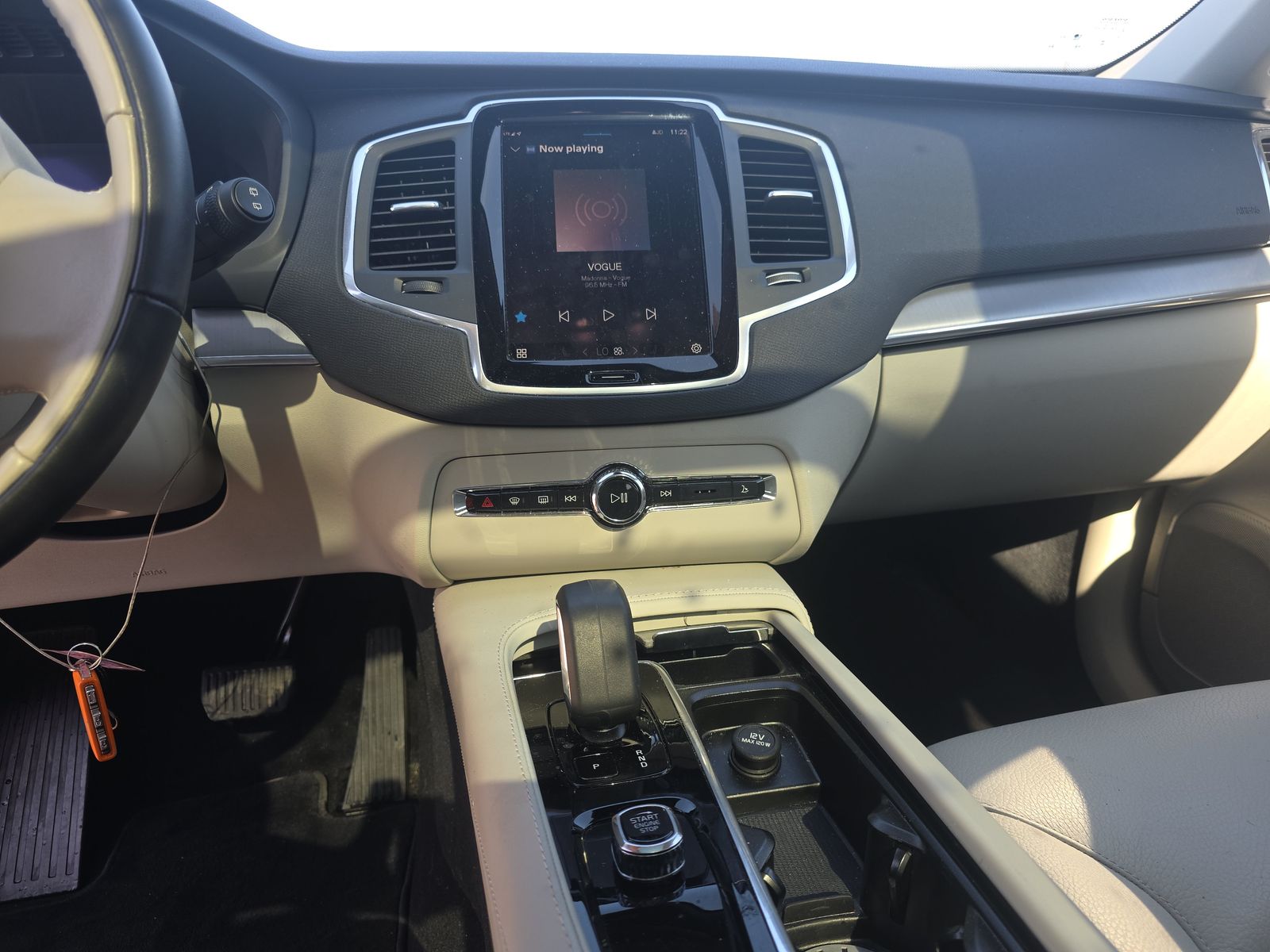 2024 Volvo XC90 B5 Core AWD