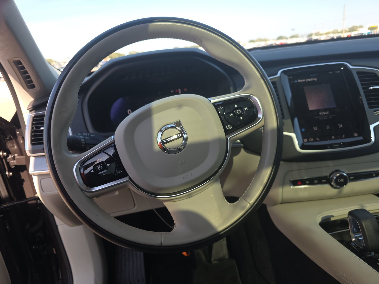 2024 Volvo XC90 B5 Core AWD