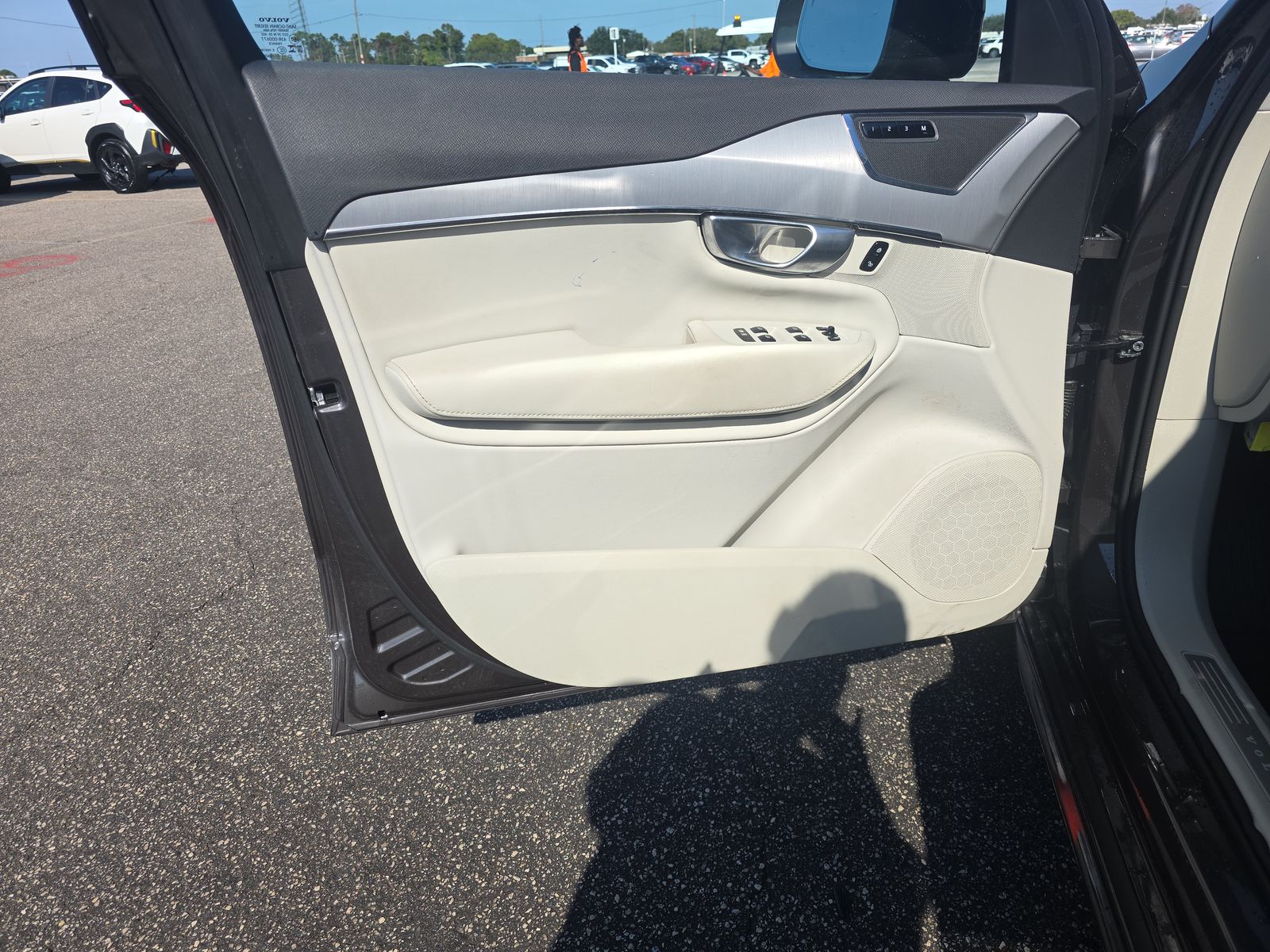 2024 Volvo XC90 B5 Core AWD