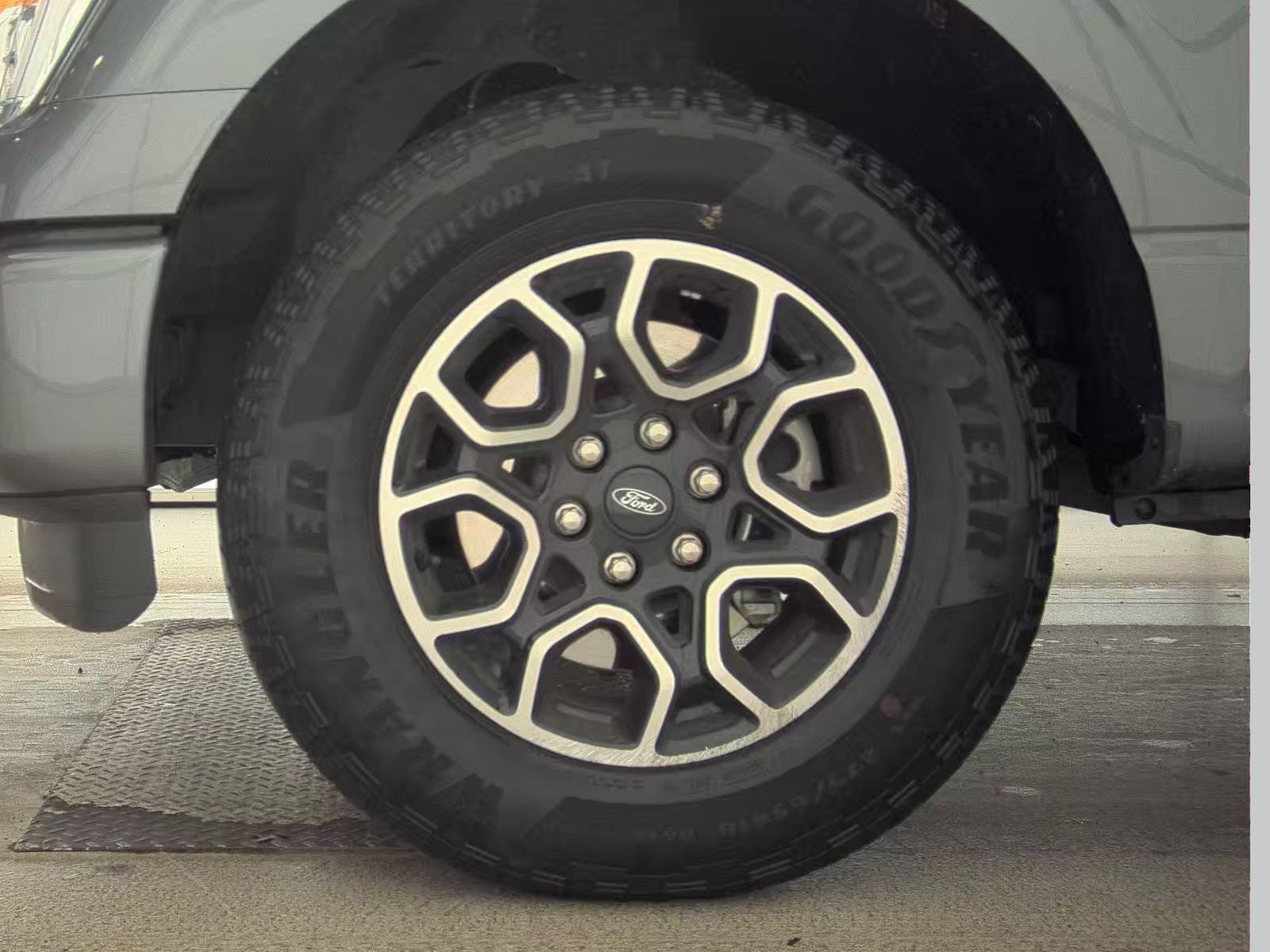 2023 Ford F-150 XLT AWD