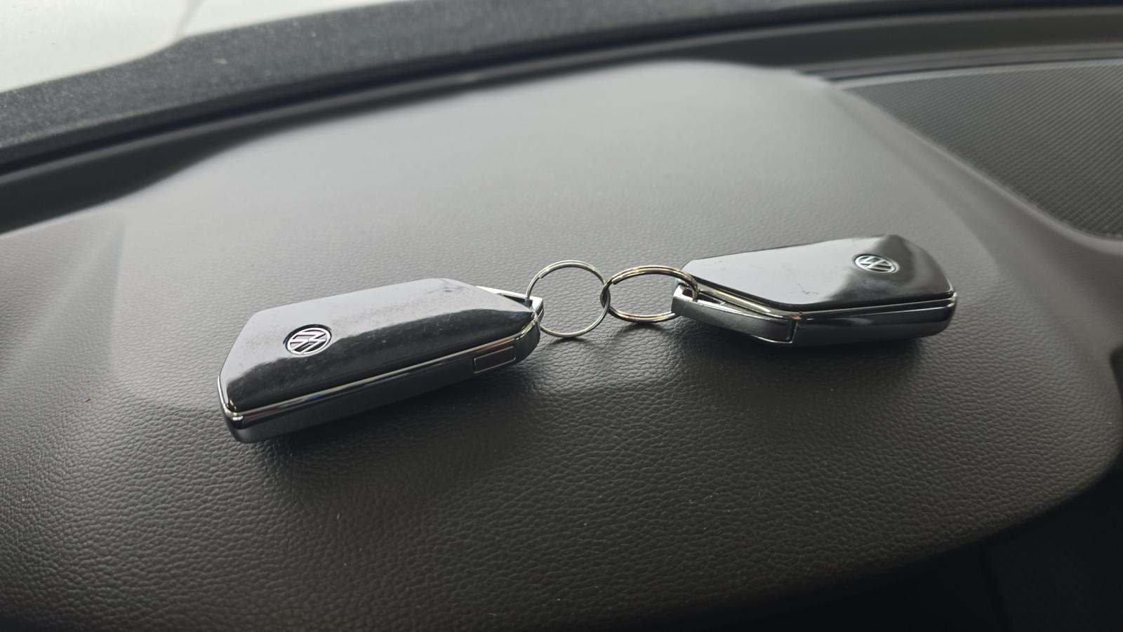 2025 Volkswagen Atlas 2.0T Peak Edition AWD