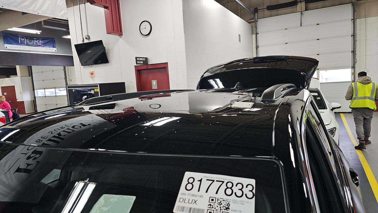 2023 Jeep Grand Cherokee Laredo X AWD