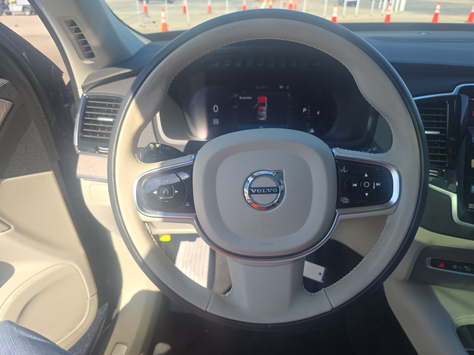 2024 Volvo XC90 B6 Ultimate AWD