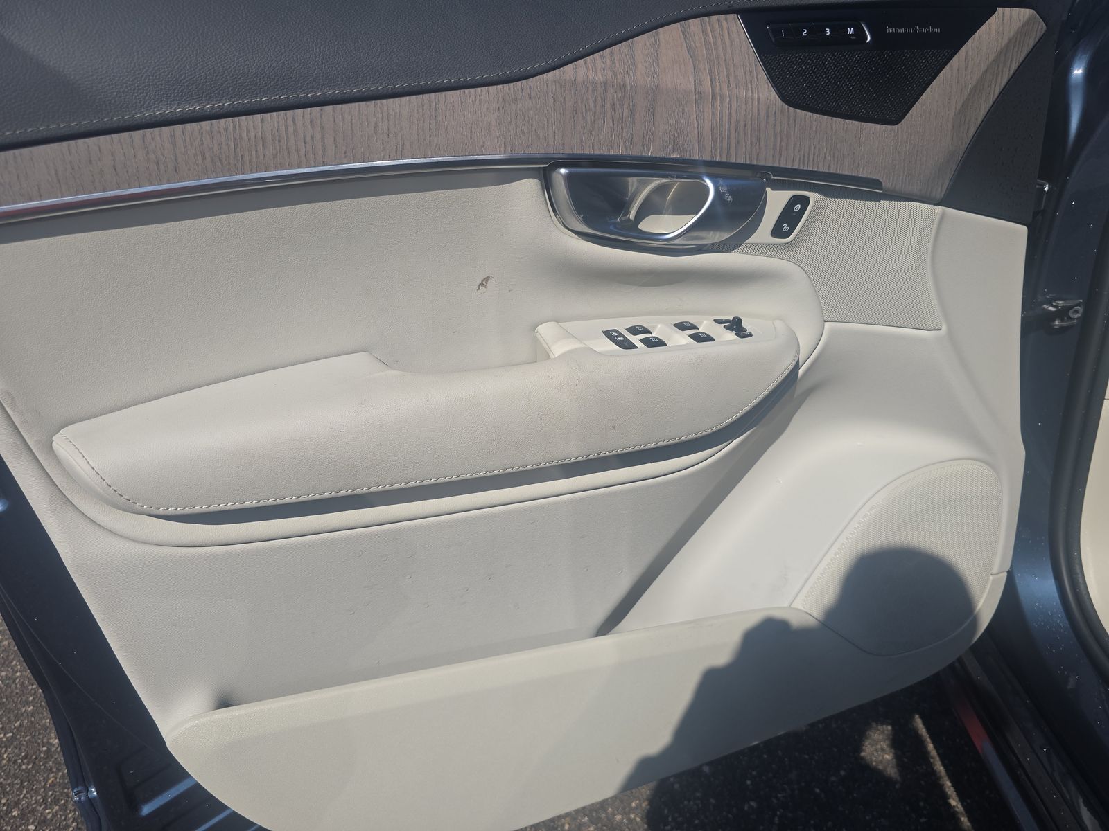 2024 Volvo XC90 B6 Ultimate AWD