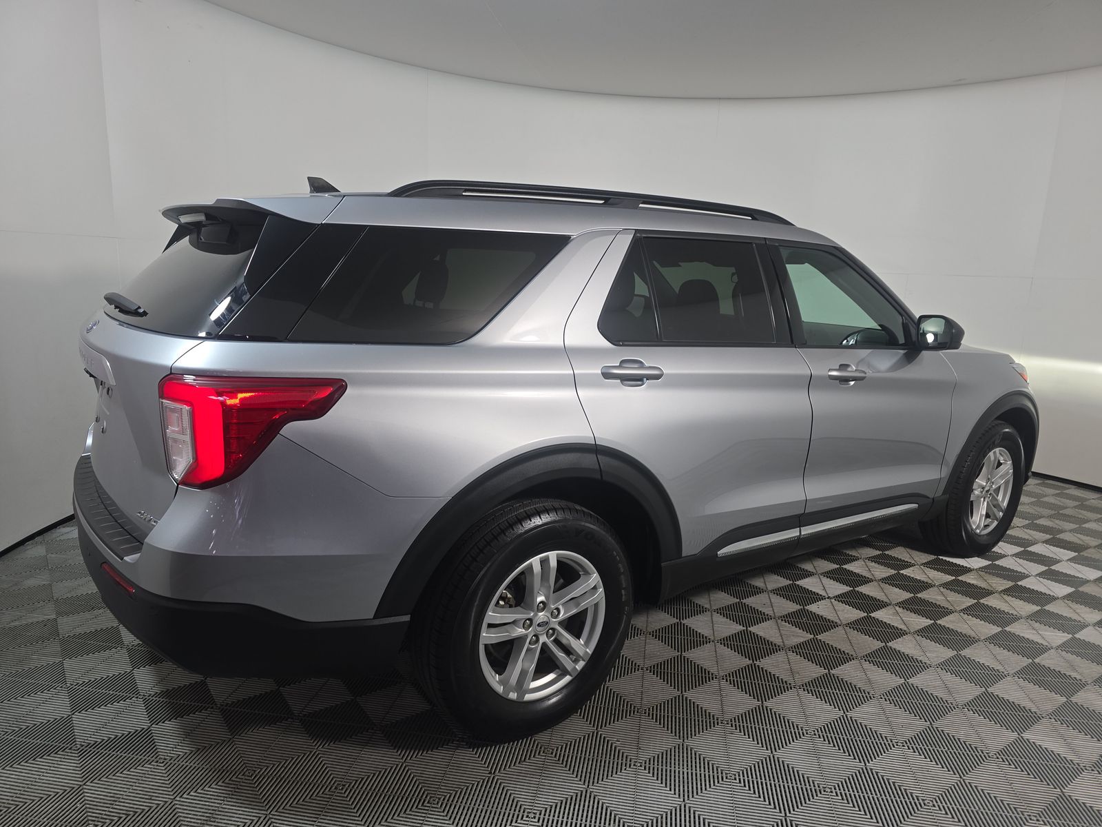 2022 Ford Explorer XLT AWD