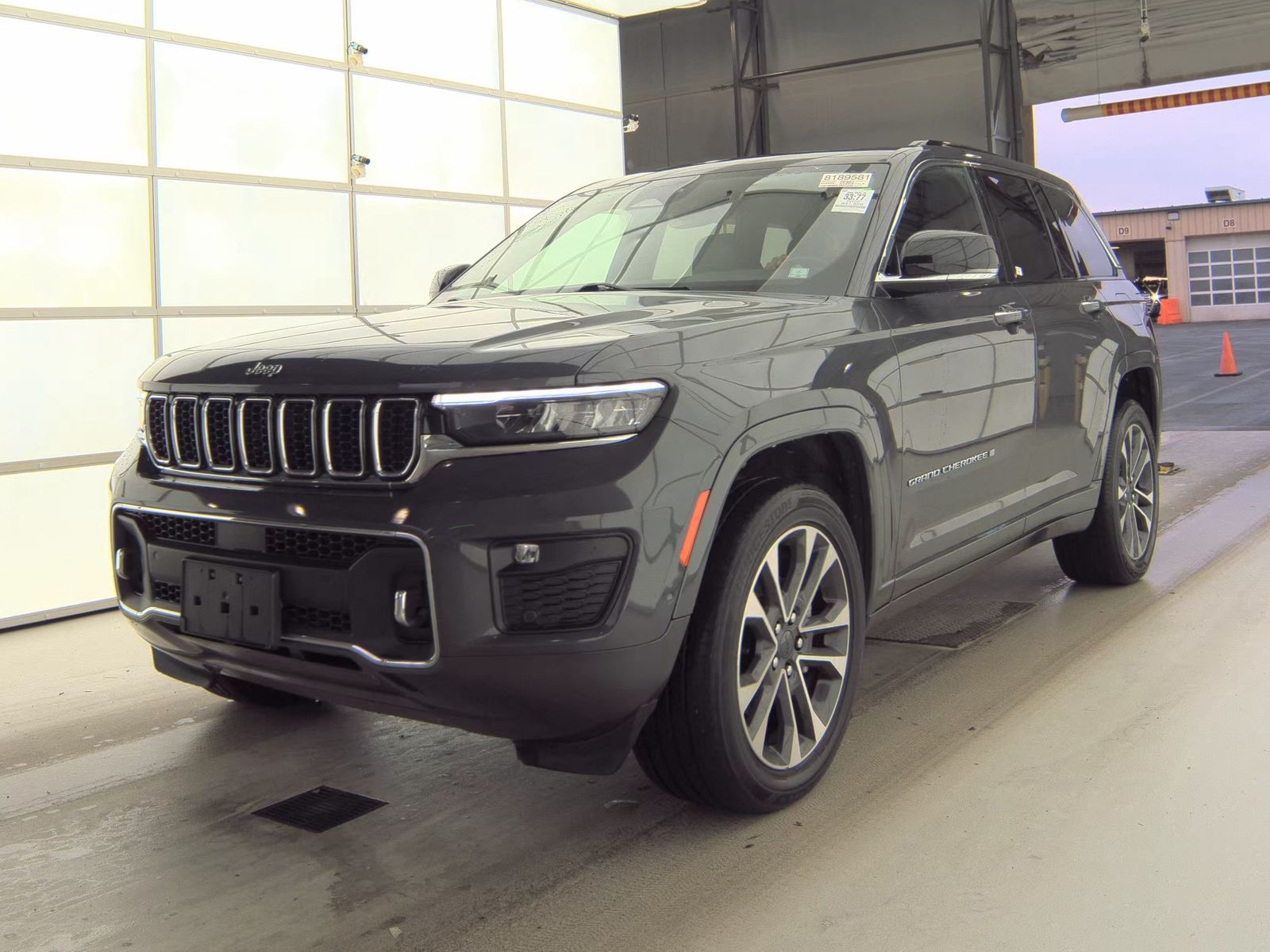 2022 Jeep Grand Cherokee Overland AWD