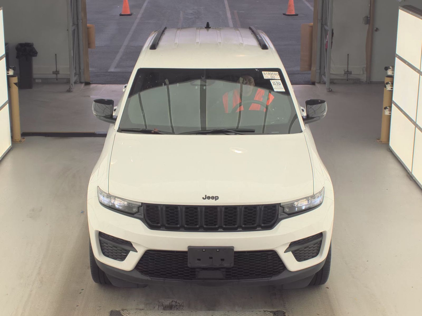 2022 Jeep Grand Cherokee Altitude AWD