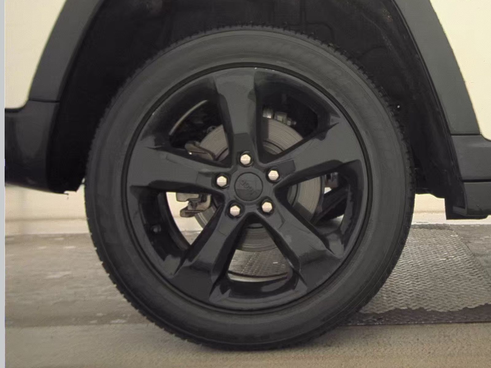 2022 Jeep Grand Cherokee Altitude AWD