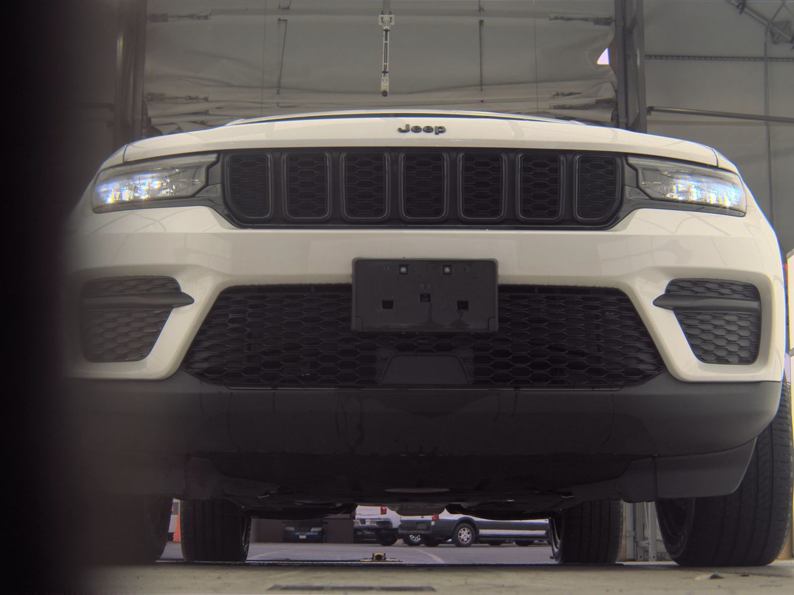2022 Jeep Grand Cherokee Altitude AWD